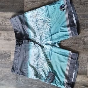 Maui and sons surf shorts